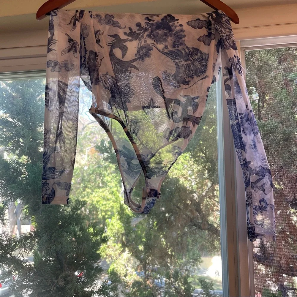 New without tags 90s inspired Asian sheer bodysuit - Picture 4 of 6